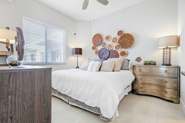 1 bedroom apartment for rent in Boca Raton.