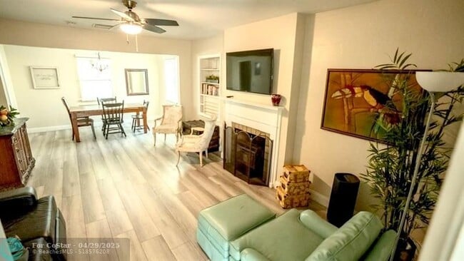 Photo - 332 S Swinton Ave