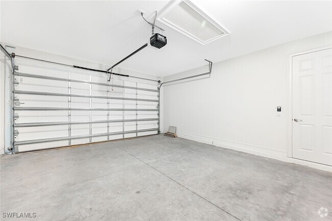 Building Photo - 1057 Tranquil Brk Dr Rental