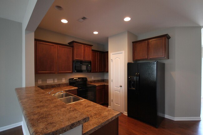 Photo - 2233 Sunny Cove Dr