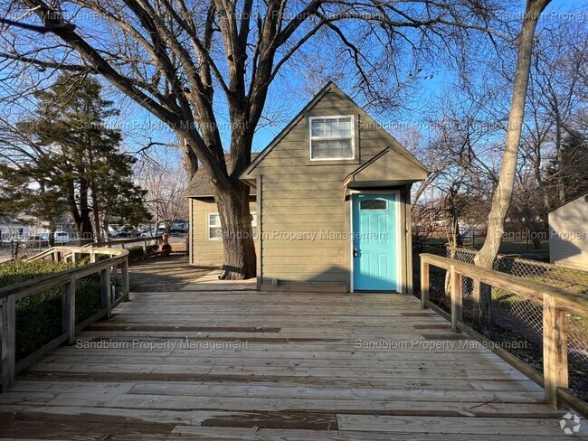 Building Photo - FOR LEASE | Mid-town Tulsa | 1 Bed, 1 Bath... Rental