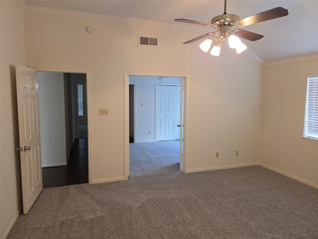 15114 Farndale Dr