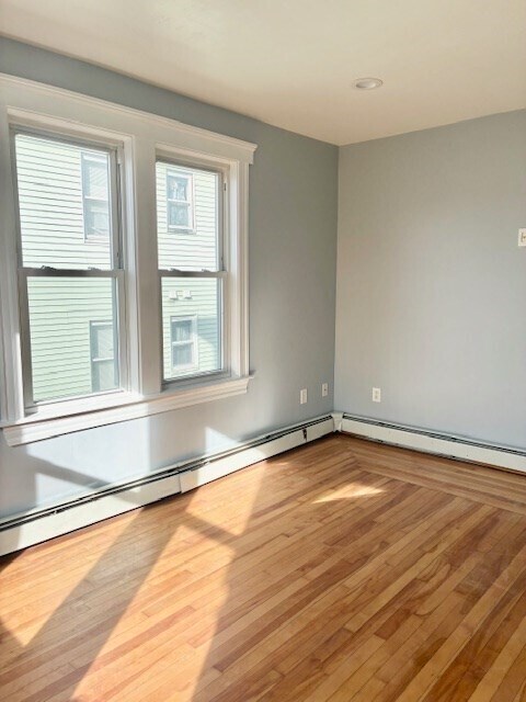 Photo - 51 Catharine St Unit 2