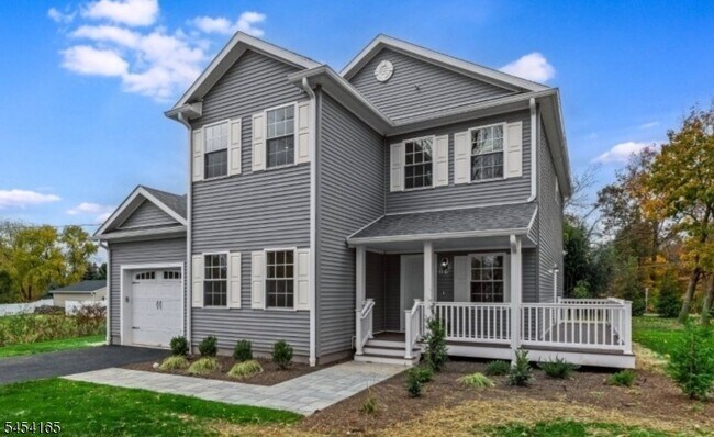 101 Hodge Rd