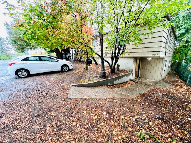 Photo - 1005 Bloyd St Unit 1005 A 1/2