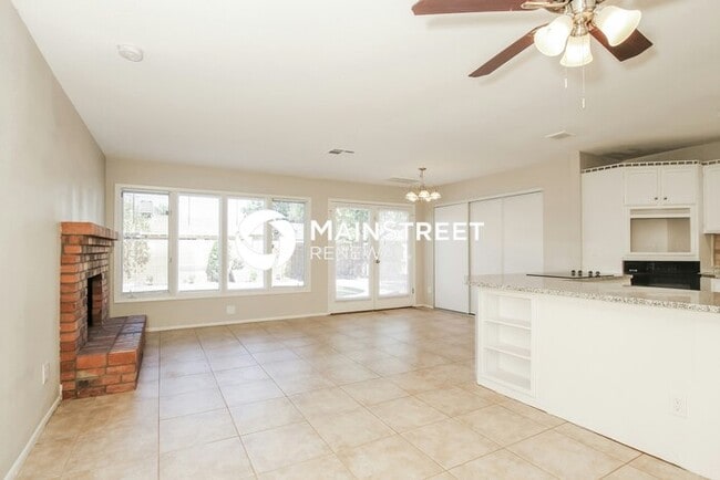 Photo - 3 Bedroom Pet-Friendly Home in PHOENIX, AZ...