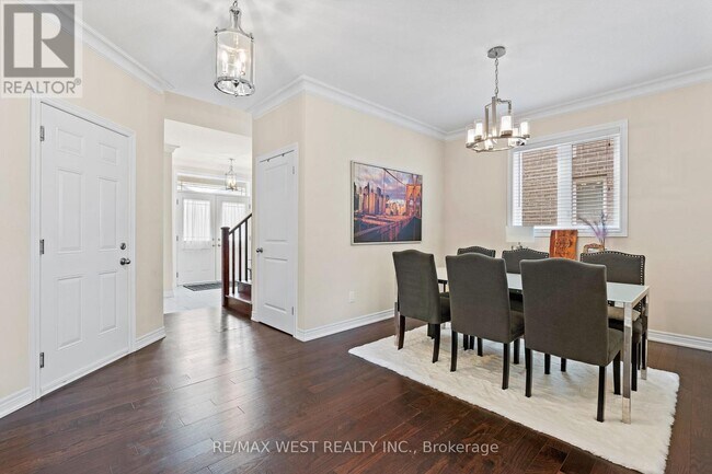 Photo - 67 Robertson Rd