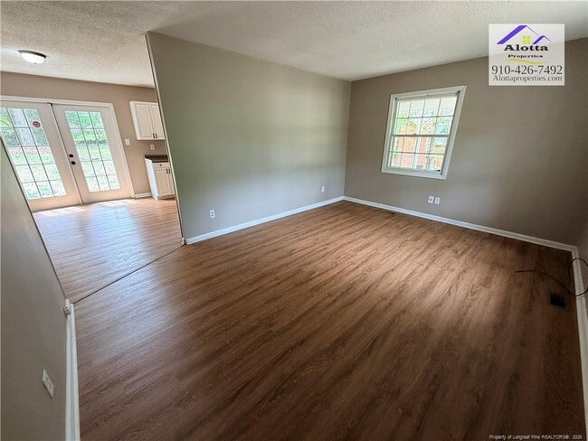 Photo - 7313 Ryan St