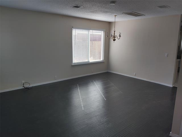 Photo - 1405 Anglican Dr