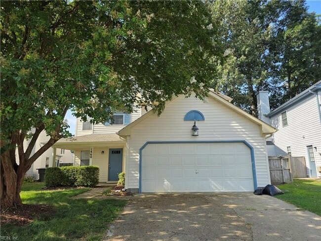 Building Photo - 1460 Berkshire Dr