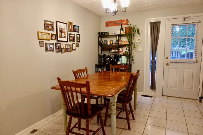 Photo - 19034 Partridge Wood Dr