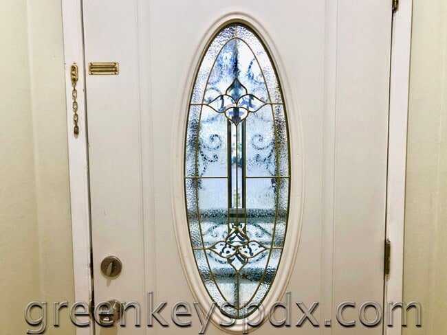 Photo - 3-Bedroom Unit on one level with a 1-car garage! Rent includes water-sewer and garbage!