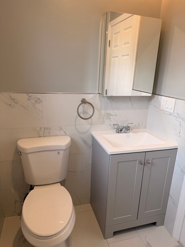 Photo - 288 S 7th St