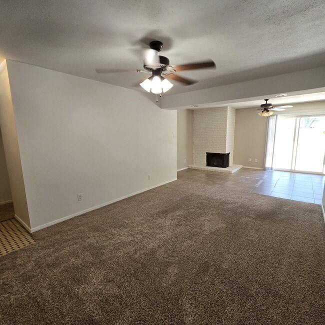 Photo - 11600 Atlantic City Ave NE