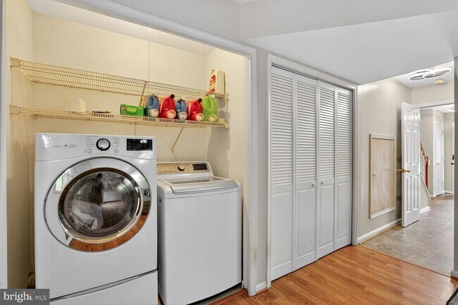 Photo - 11082 Clovertree Ct