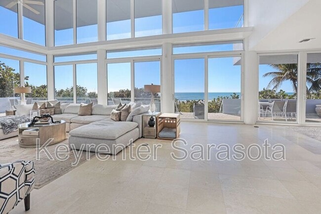 Photo - 5801 Gulf of Mexico Dr