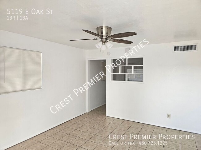 Photo - 5119 E Oak St