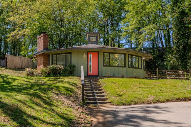 Photo - 112 Scarlett St