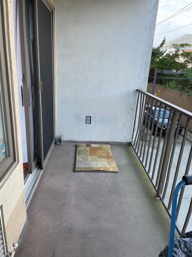 Photo - 235 W Park Ave Unit 106