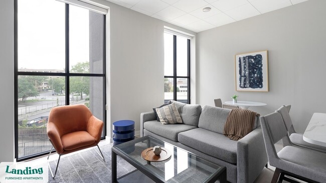 600 19th St N Unit 202