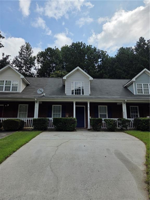 Building Photo - 975 Windwood Ct