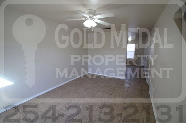 Photo - 4001 Madison Dr