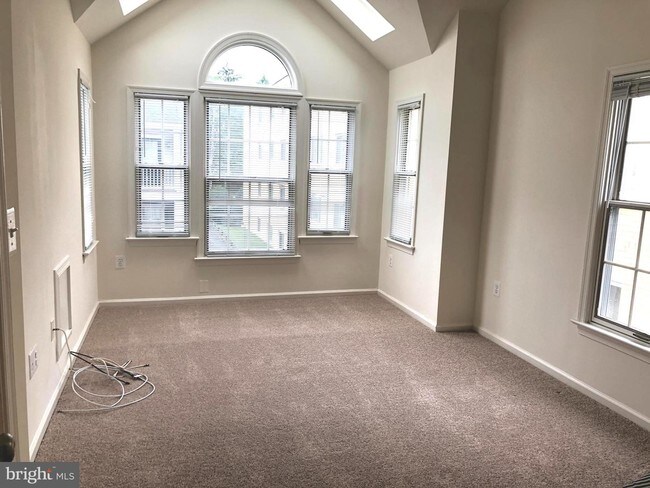 Photo - 4733 Bradley Blvd Unit 14