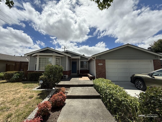 Building Photo - 4560 Gertrude Dr