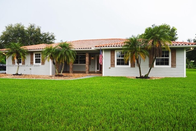 Building Photo - 20880 SW 234th St Rental
