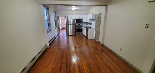 Photo - 193 Maverick St Unidad 2L