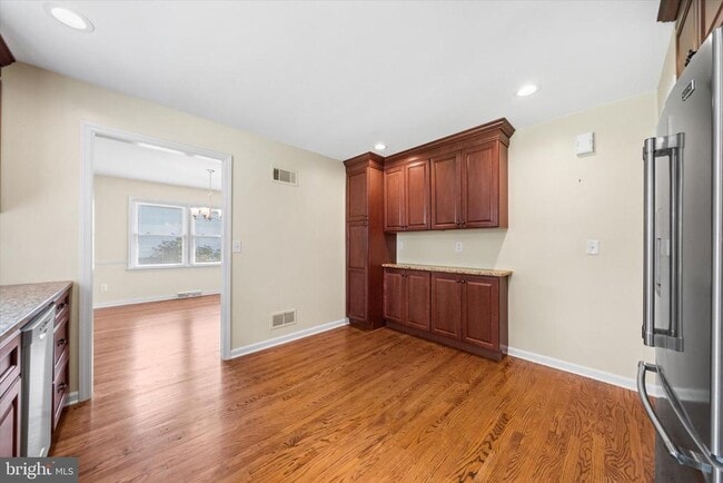 Photo - 4 Malvern Ct