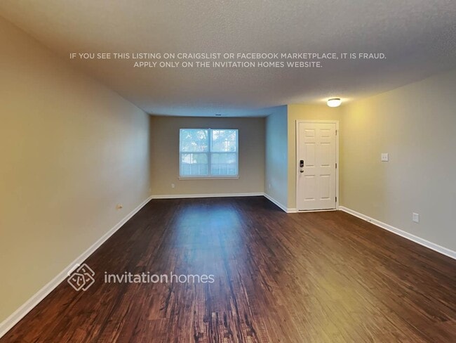 Photo - 4403 Staffordshire Ln