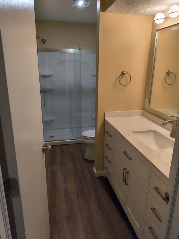 Photo - 66 Trenton Cir