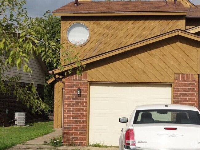 Building Photo - 3206 Ridgecrest Ct Rental