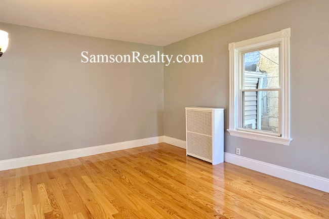 Photo - 236 Warren Ave