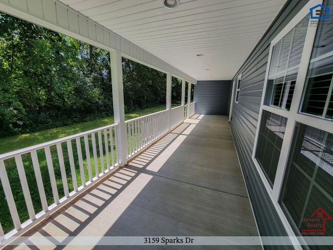 Photo - 3159 Sparks Dr