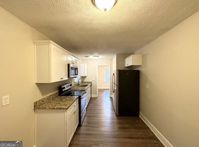 Photo - 1737 McKenzie Dr