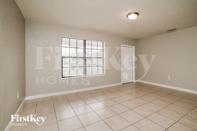 Photo - 1000 NE 211th Terrace