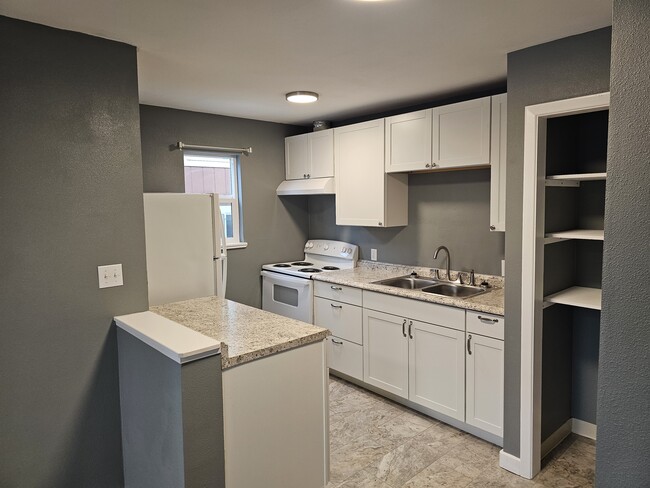 534 N Bliss St Unit 1