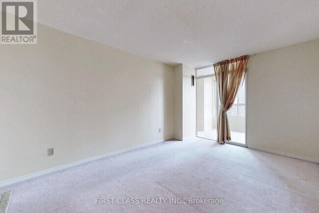 Photo - 1117 Lakeshore Rd E Unit 1117