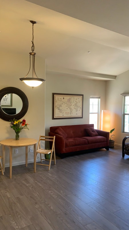 Photo - 412 N Cloverdale Blvd