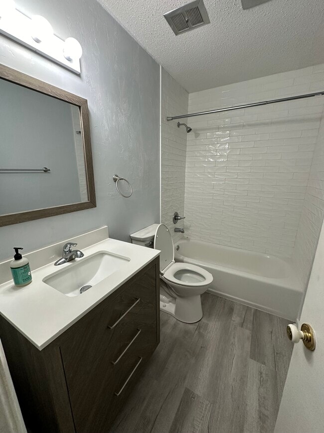 Photo - 2816 SW 14th Dr