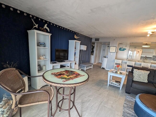 Photo - 801 S Ocean Dr Unit 910
