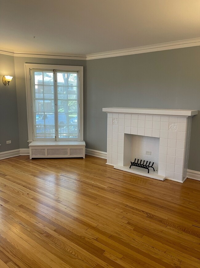 Photo - 723 Dobson St Unit 1