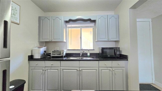 Photo - 415 N Halifax Ave Unit 213