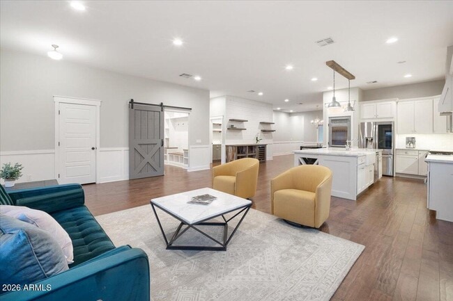 Photo - 4311 E Earll Dr