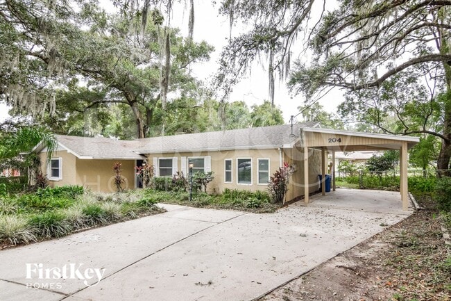 Photo - 204 Wense Ave