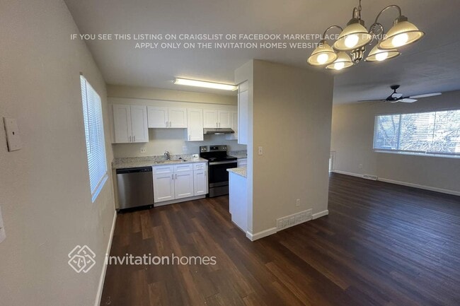 Photo - 432 S Victor Way