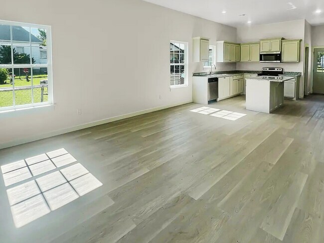 Photo - Bright & Stylish 3-Bed, 2-Bath Duplex in L...