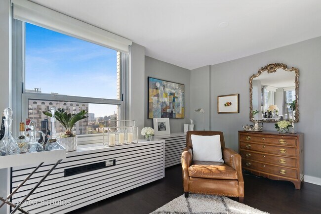 Photo - 1255 N Sandburg Ter Unit 1501